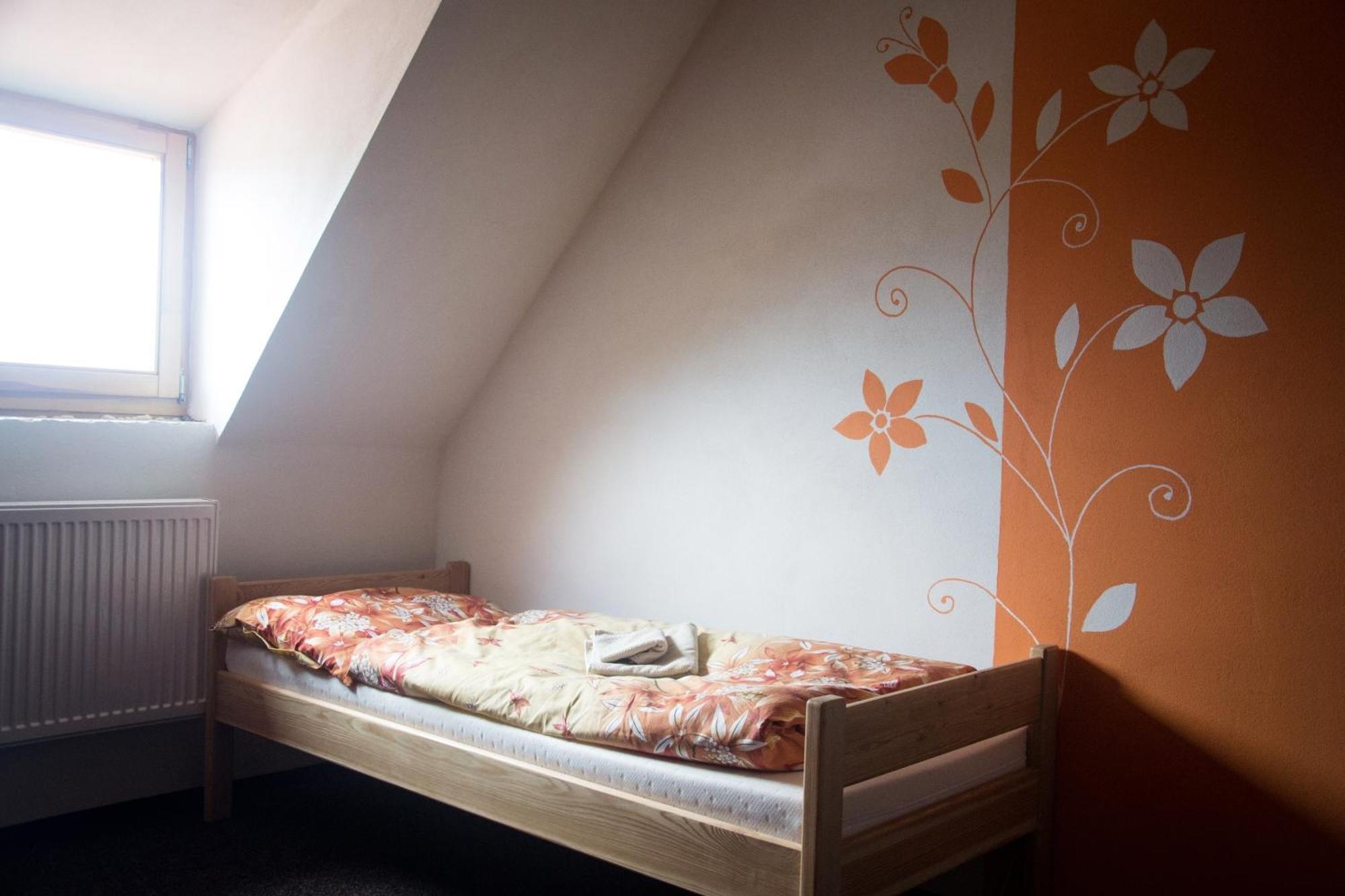 Althansky Hostinec Znojmo Esterno foto